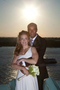Photo by Yann Feron Sunset Wedding with a Hudson River view